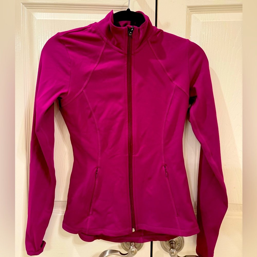 Skechers cold weather active breathable hoodie.  Magenta color.